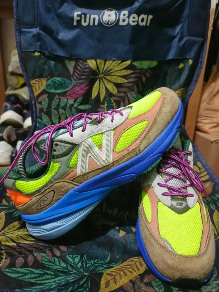 Sepatu New Balance Size 43