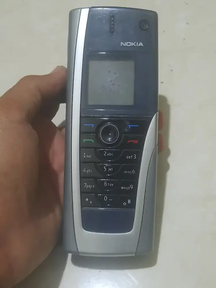 Nokia komunikator 9500
