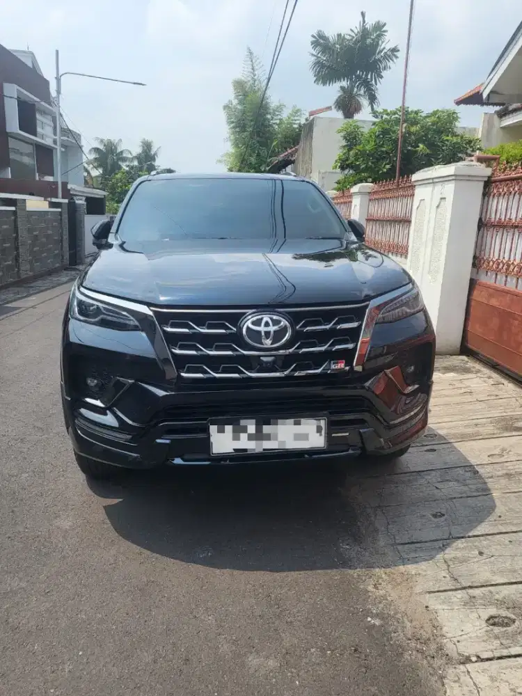 Fortuner vrz gr sport 2.8