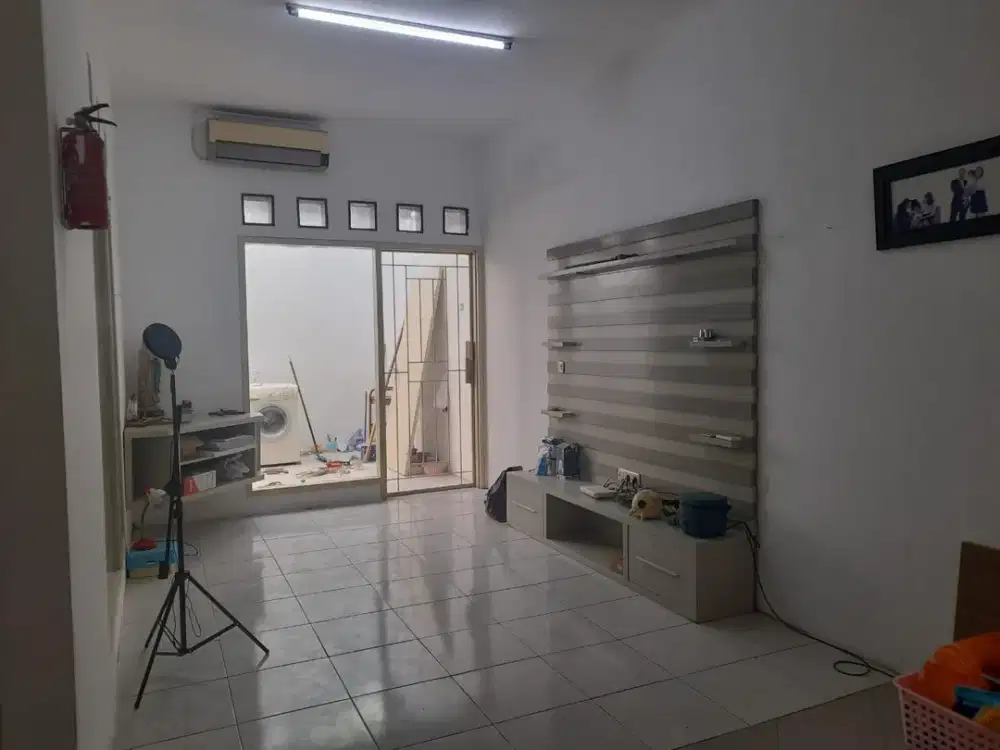 Turun Harga! Dijual Rumah Lantai 1 di Komplek Cisaranten Kulon Arcamanik Bandung