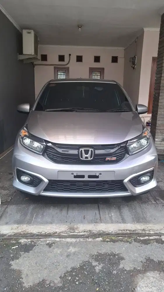 Honda Brio RS 1.2 CVT Automatic Tahun 2022 [Low Kilometer]
