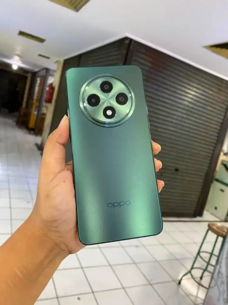 Oppo Reno 12F Ram 12+12/256 Amoled