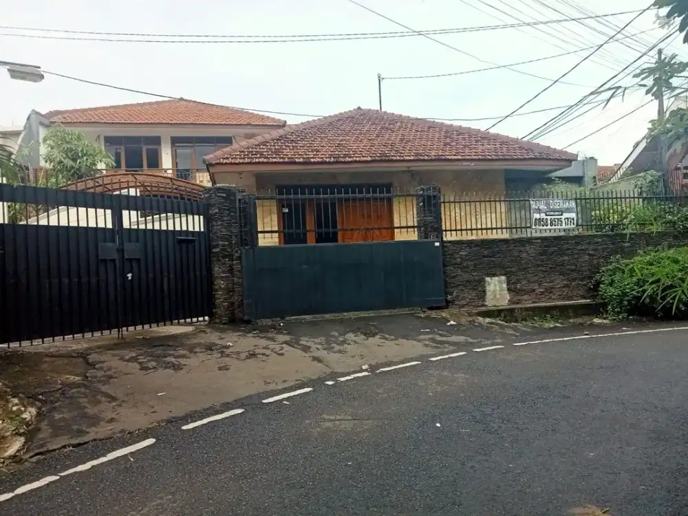 Disewakan Cepat Rumah Tinggal Bendungan Hillir 5 Bedroom Luas 400 m2 Siap Huni Jakarta pusat
