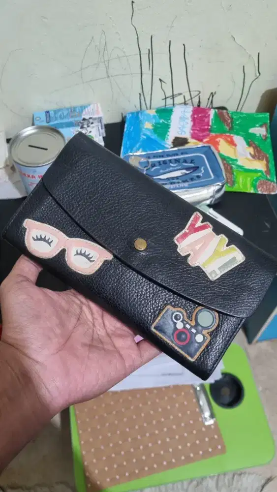 Dompet kulit fossil