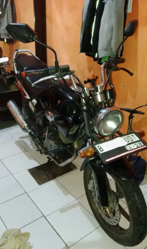 Di jual tiger 2000 tahun 2006 (tilam)