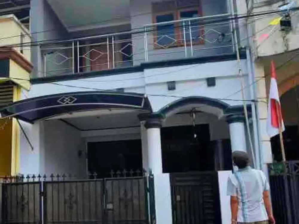 Disewakan Rumah 2 lantai Kranggan Permai cibubur