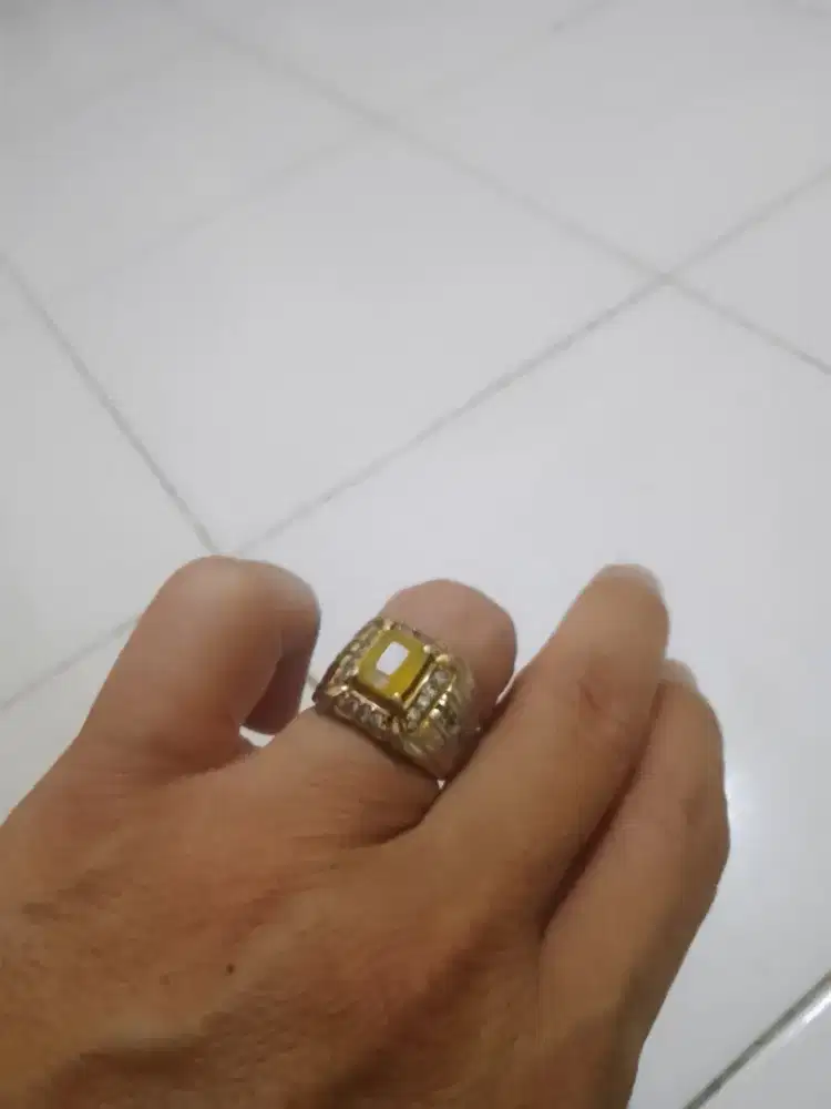 Baru yellow safir 2 crt