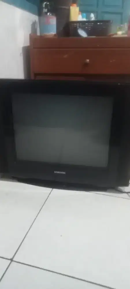 Tv merk samsing 21in