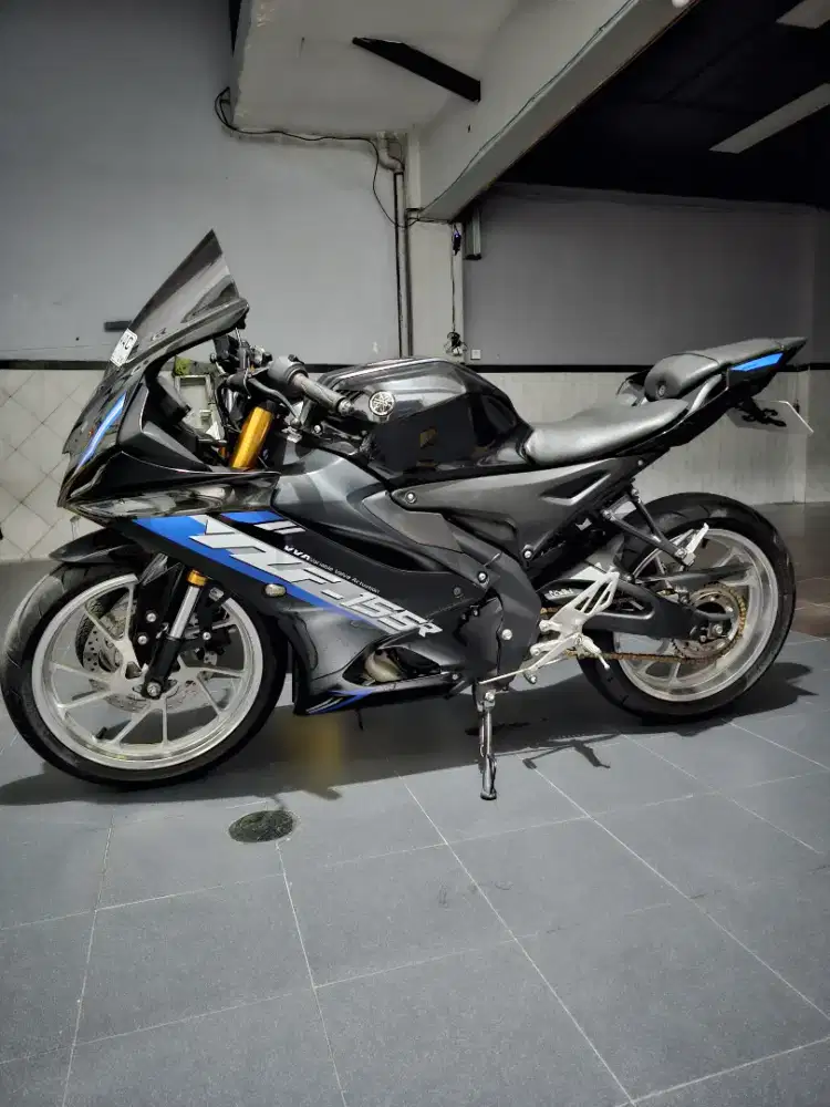 For sale R15 V4 tahun 2022