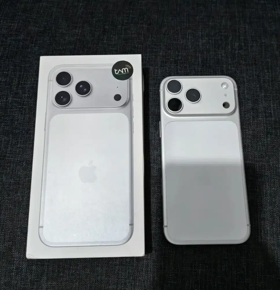 iphone 17 promax 256 silver ibox