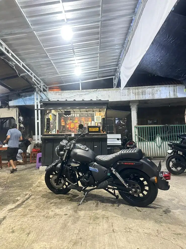 BENELLI EFI 200