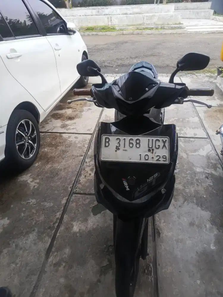 Yamaha Xeon GT 125,hitam,thn 2014,,ss+faktur lengkap,harga 6,8 nego..