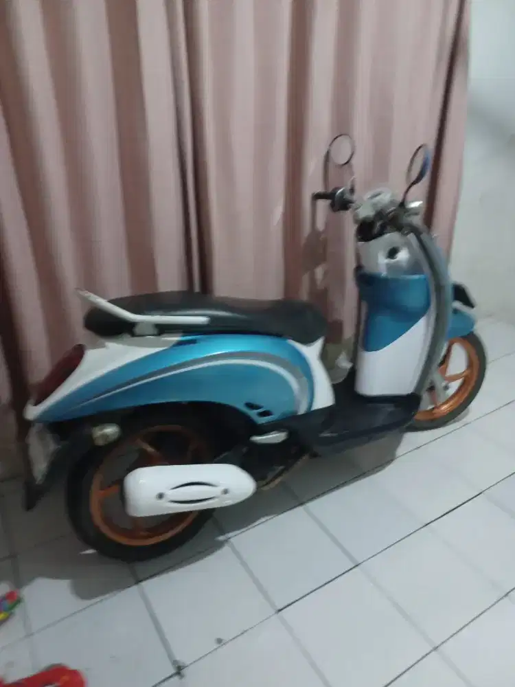 Jual Scoopy karbu 2012