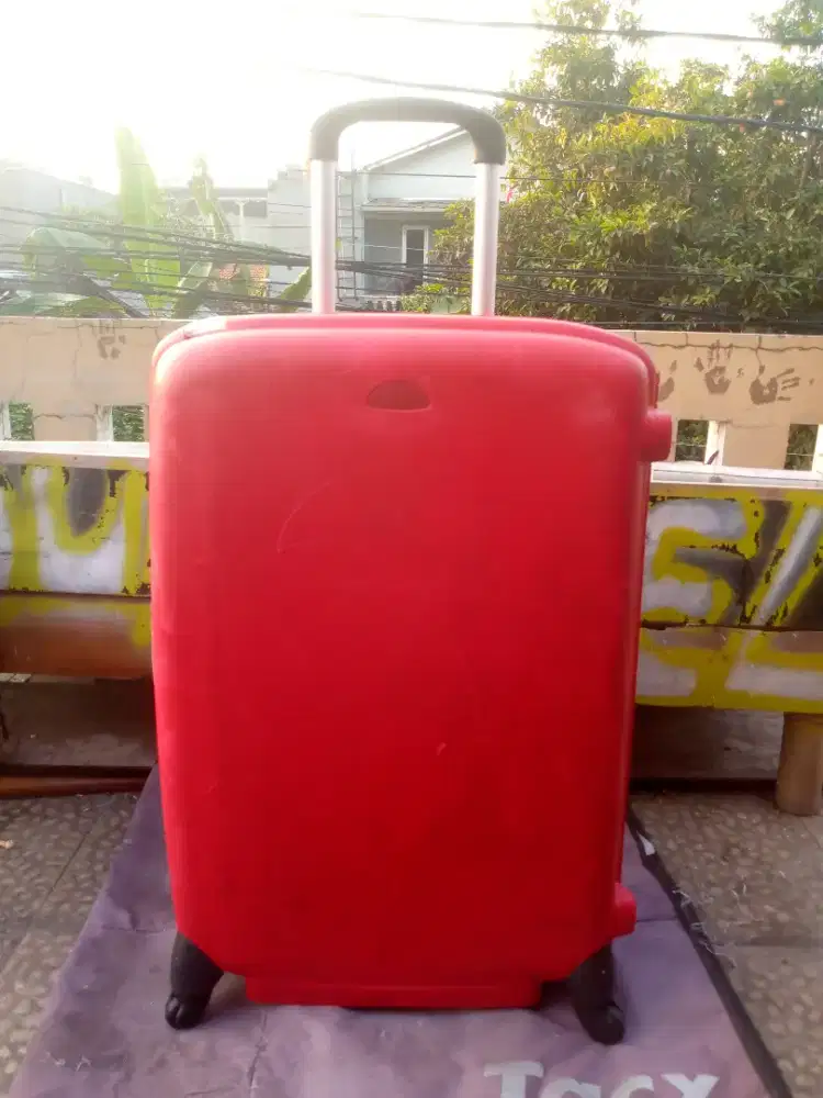 SAMSONITE size 32 inch Made in Belgium