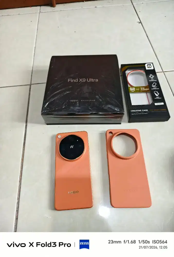 Oppo Find X9 Ultra Pakaian 2 Bulan