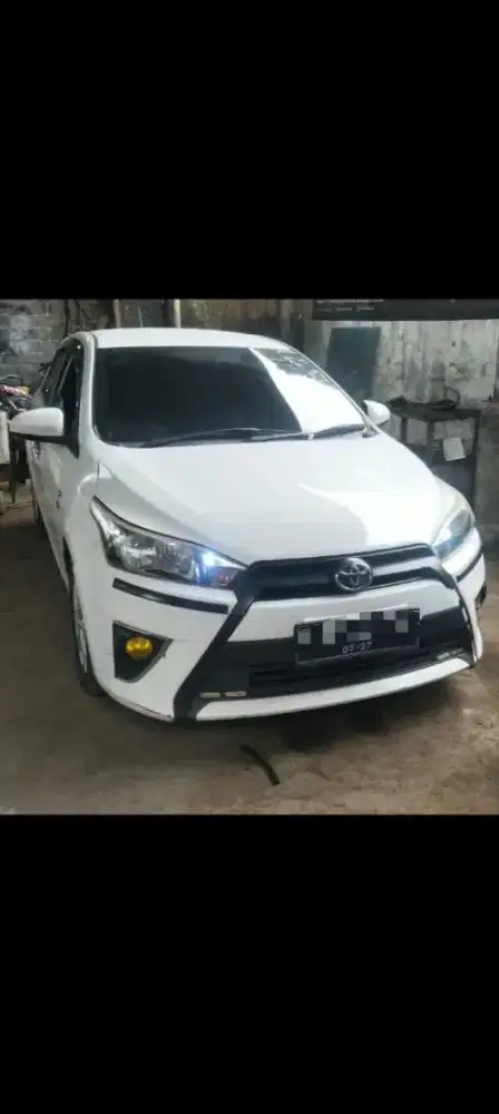 Jual Toyota Yaris tipe E matic 2017