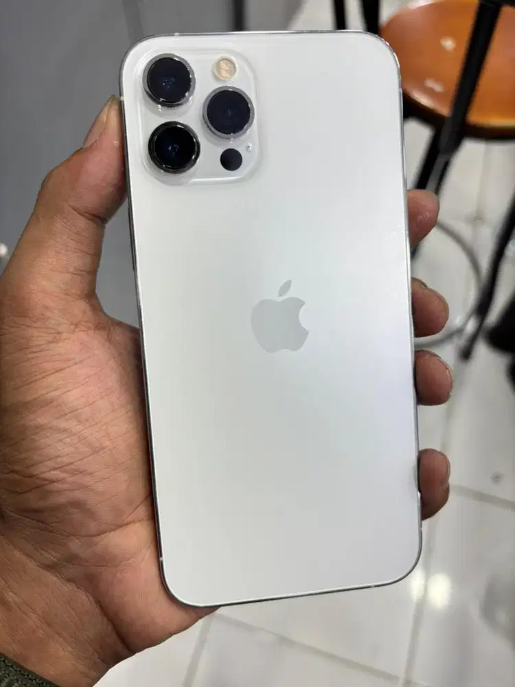 iPhone 12 Pro max beacukai