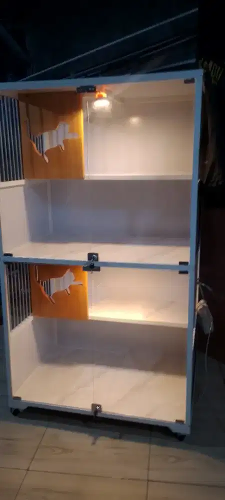 Kandang kucing pakai lampu led