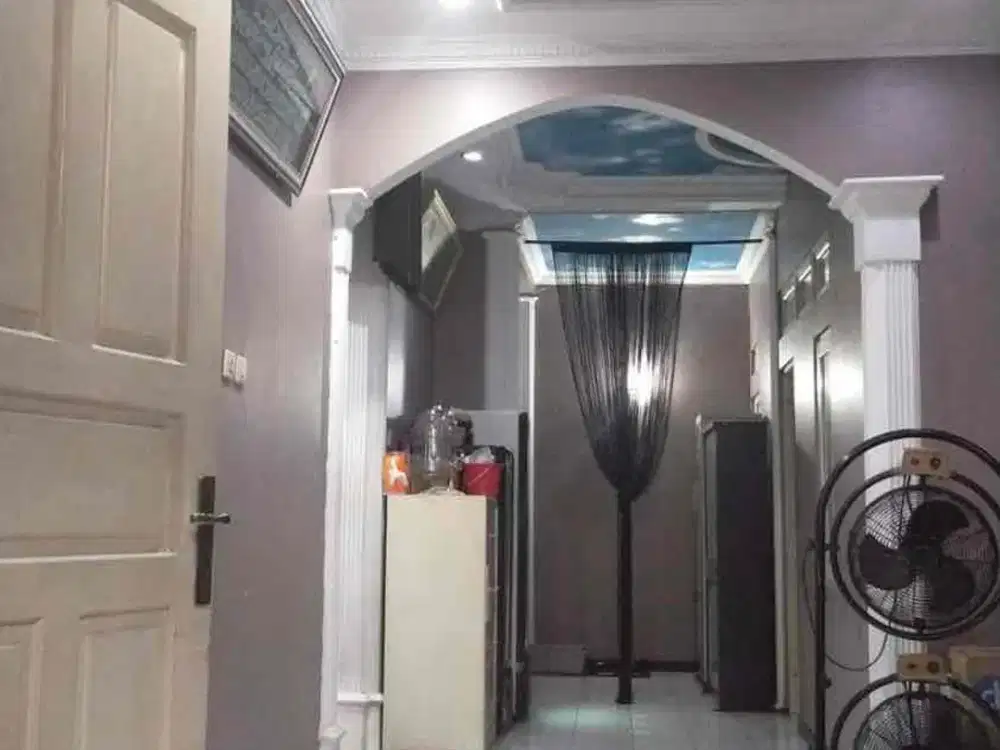 Dijual cepat rumah hadap timur bebas banjir di green garden cakung jakarta timur