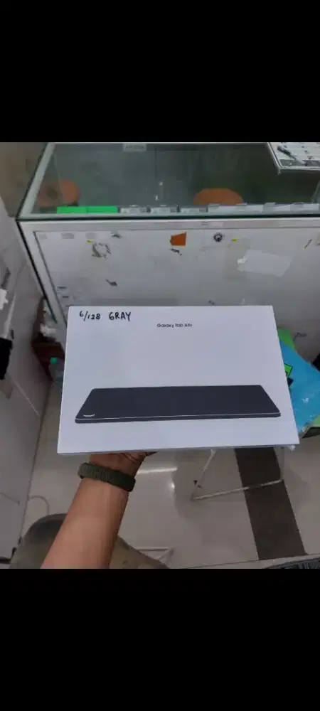 Tablet Samsung galaxy tab A11 plus 5G 6/126 danwifi garansi resmi