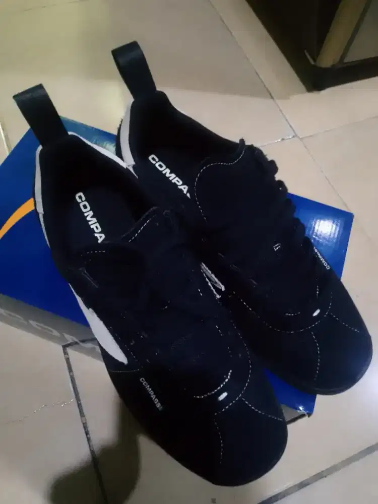sepatu compass Tribune size 41