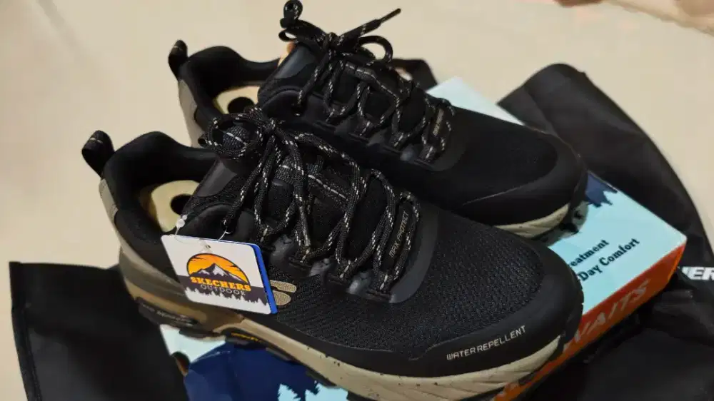 SEPATU SKECHERH 1000% ORI