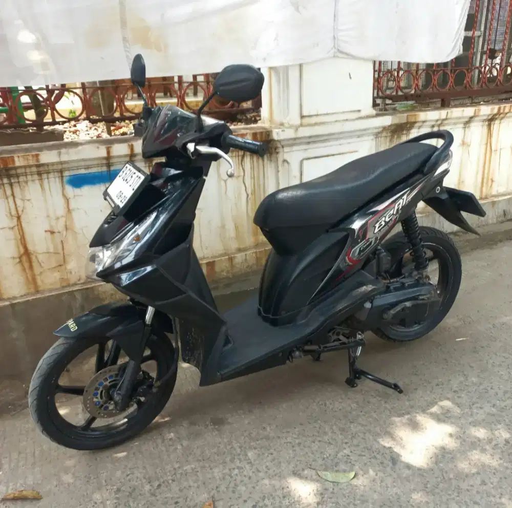 Honda beat tahun 2009