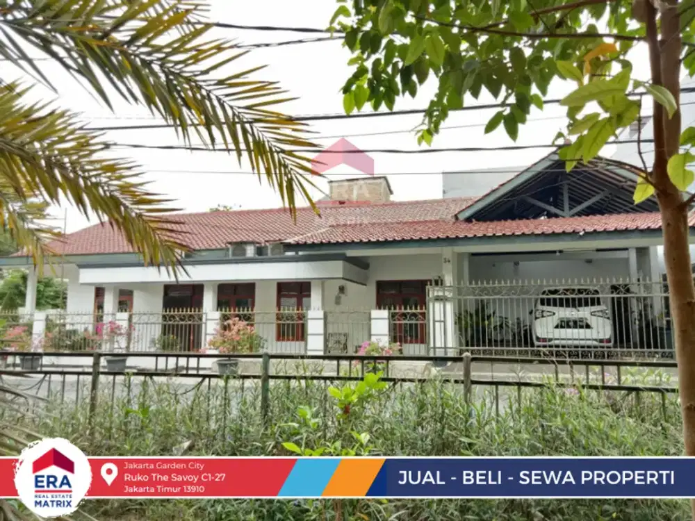 Rumah besar lokasi strategis di Duren Sawit Jakarta Timur