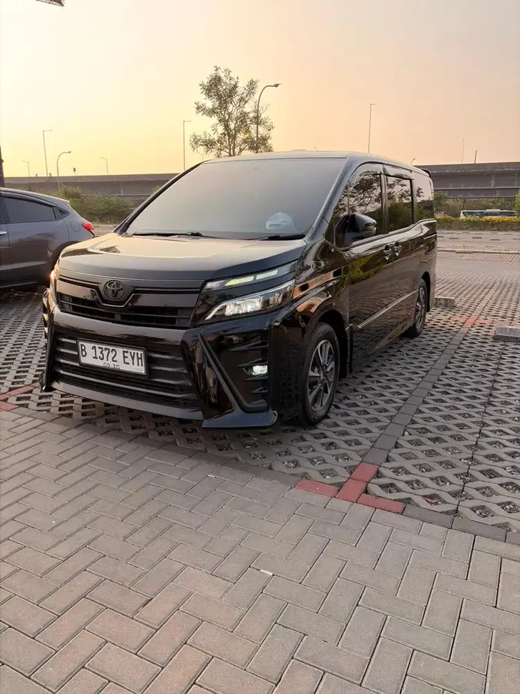 Voxy 2.0 matic B depok