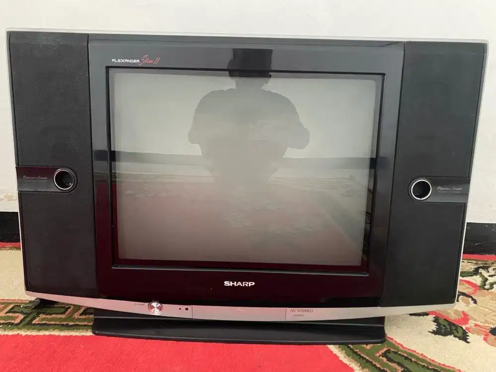 Tv tabung 21 inc Sharp slim