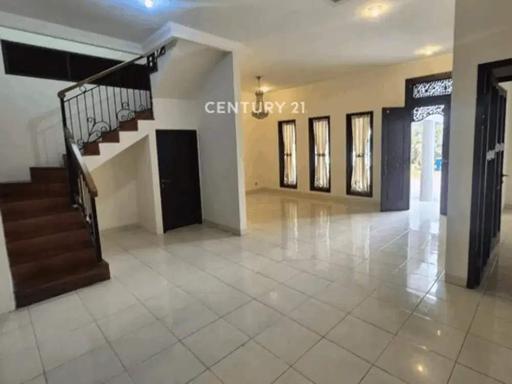 Disewakan Per Tahun Rumah Dekat Pintu Toll Di Menteng Bintaro