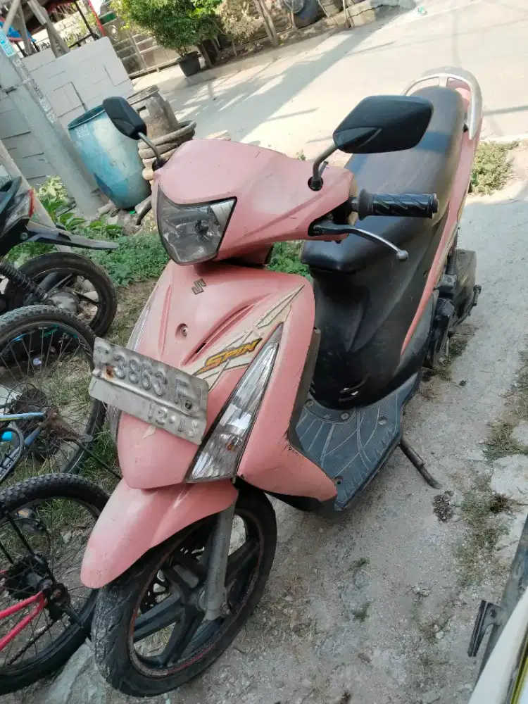 Suzuki spin 125 tahun 2006 lengkap