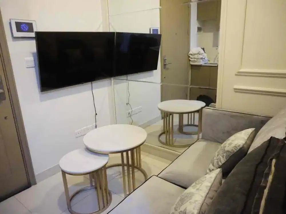 Disewakan 1BR apartemen Goldcoast pik
