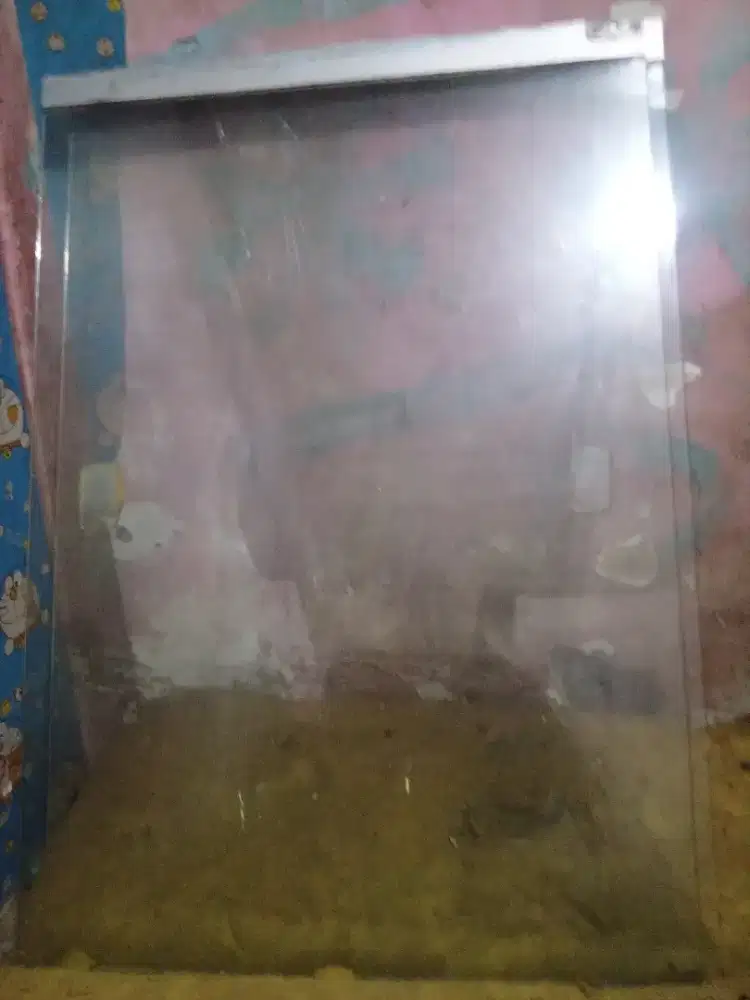 Jual kaca bekas tutup etalase