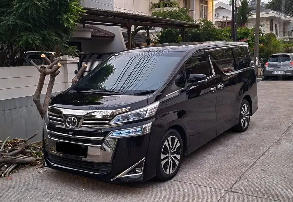 Vellfire G atpm 2019/18 Hitam Termurah