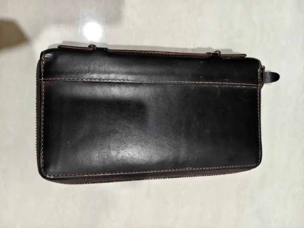 Dompet Panjang Pria Warna Coklat Tua Raven