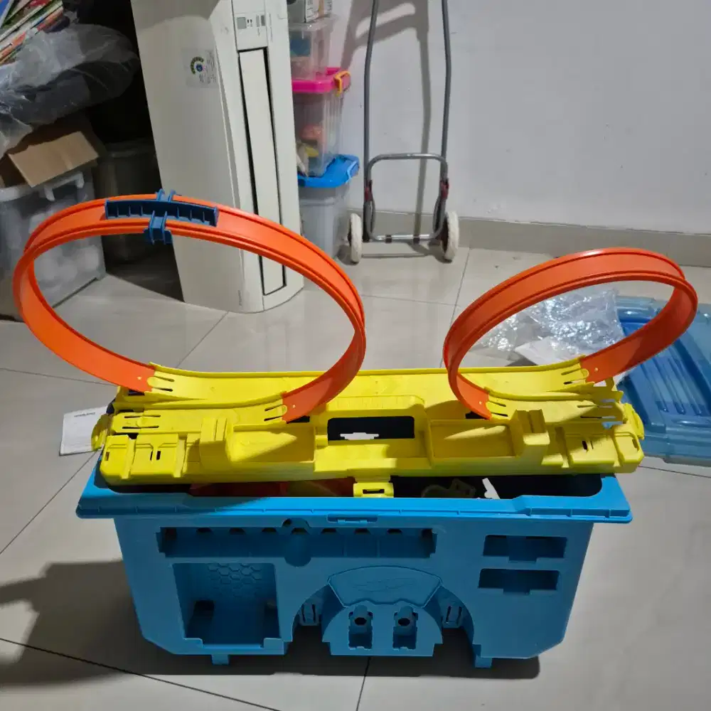 Track lintasan hotwheels