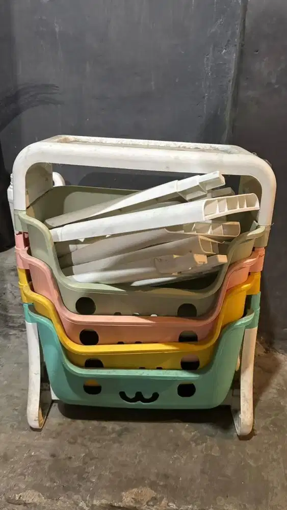 Di jual barang bekas ngontrak