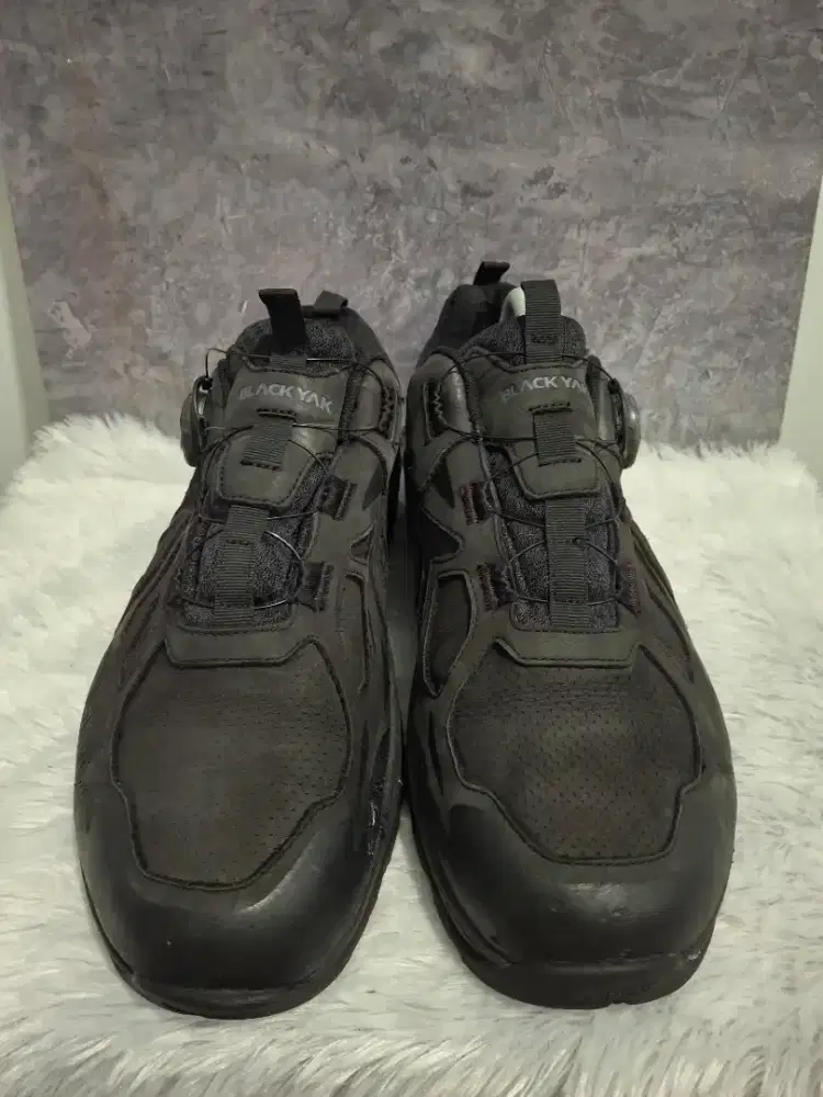 Blackyak x marmot outdoor shoes