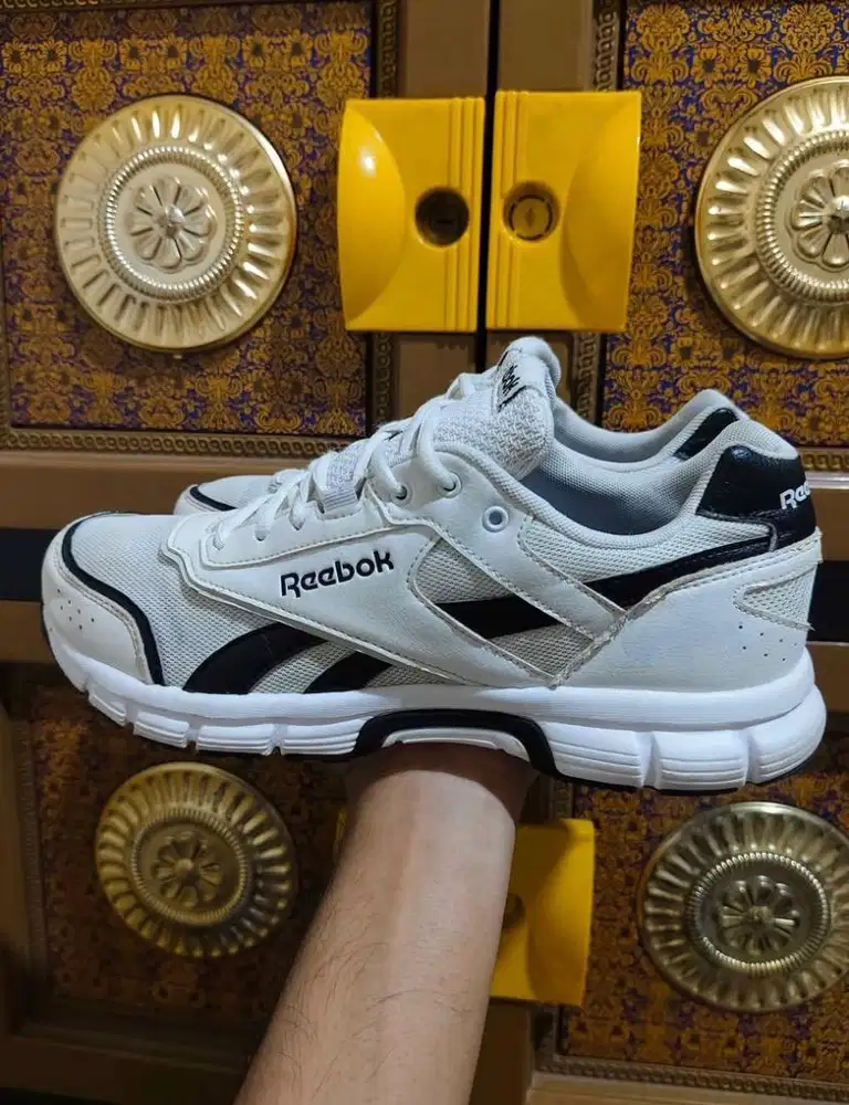 Reebok Royal Run original size 42
