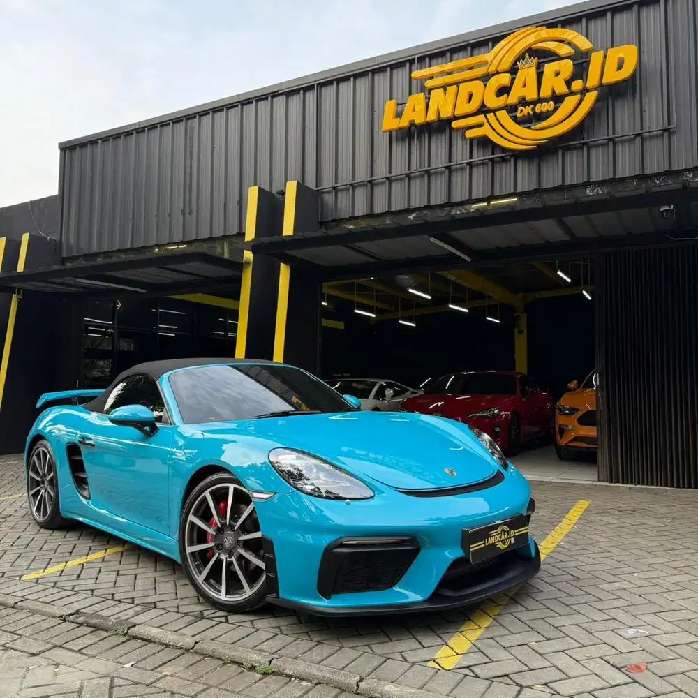 Porsche Boxster S 718 NIK 2019