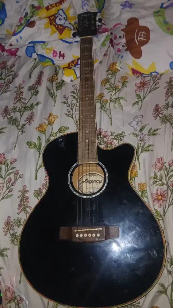 gitar akustik elektrik Legacy MJG-305CEQ dengan preamp Legacy MET-A12