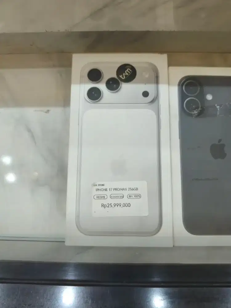 IPHONE 17 PRO MAX 256GB NEW BOX WHITE