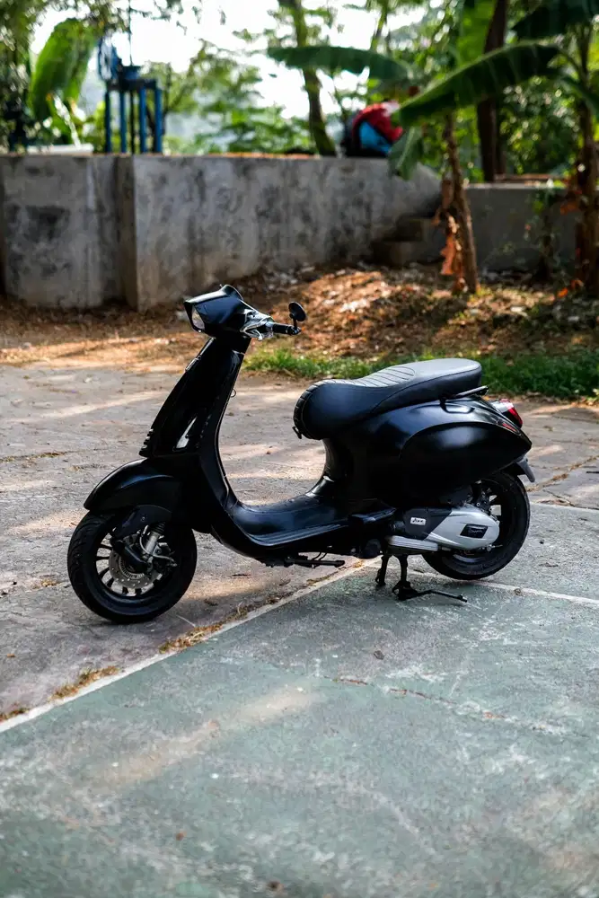 VESPA SPRINT 150 NOTTE EDITION 2019