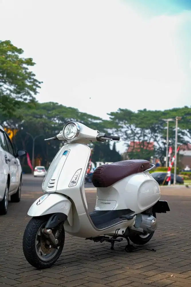 PRIMAVERA 150 3VIE 2014 PUTIH MULUS