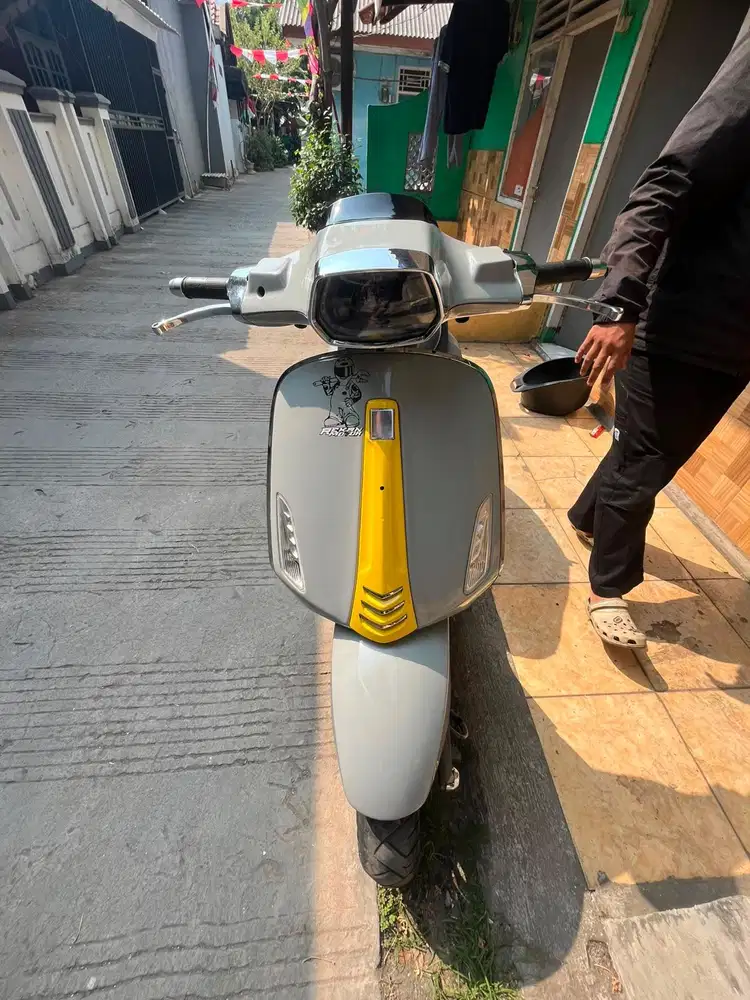 VESPA SPRINT 150 3VIE 2014