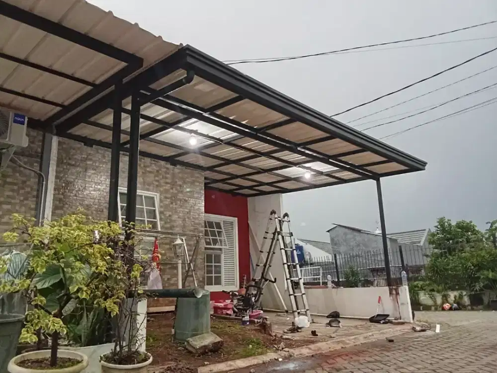 kanopi baja ringan