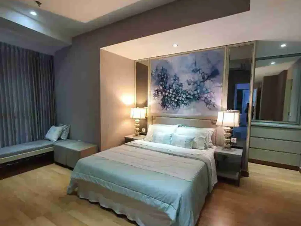 Jual Sewa Apartemen The Peak Tunjungan Plaza