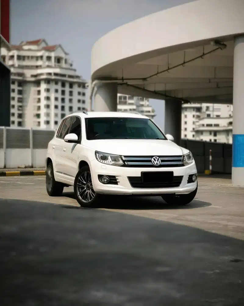 (TDP 10JT) LOW KM 84 RB ! VW TIGUAN 1.4 TSI 2015 PUTIH ! TERAWAT