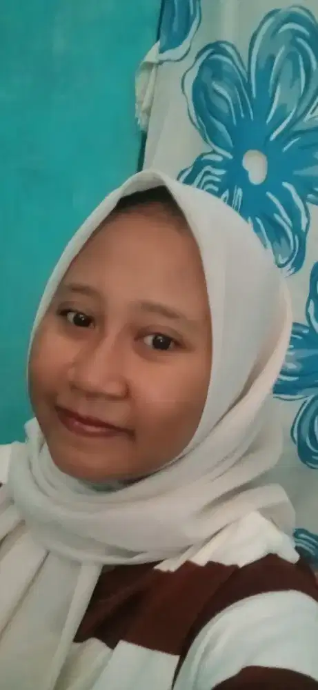 Sedang mencari kerja pengurus rumah tangga